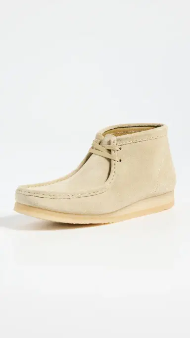 Clarks Suede Wallabee Boots Maple 7 | Thumbnail 2