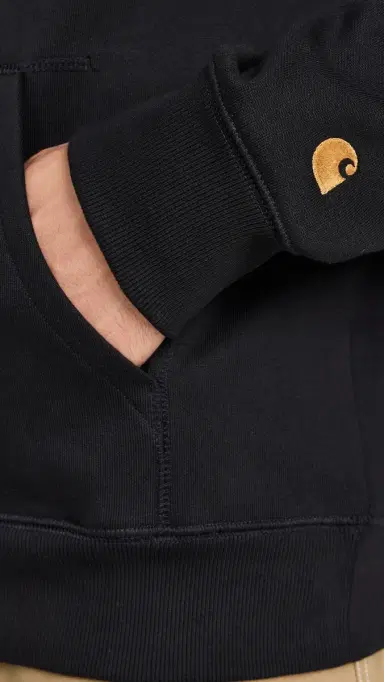 Carhartt WIP Hooded Chase Sweatshirt Black/Gold | Thumbnail 6 Carhartt WIP Hooded Chase Sweatshirt Black/Gold | Thumbnail 6