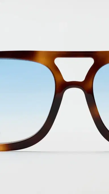 Illesteva Memphis 57 Sunglasses Havana w/ Blue Gradient One Size | Thumbnail 5
