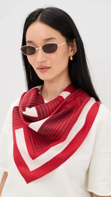 Madewell Medium Silk Bandana Scarf Bright Cherry One Size | Thumbnail 3