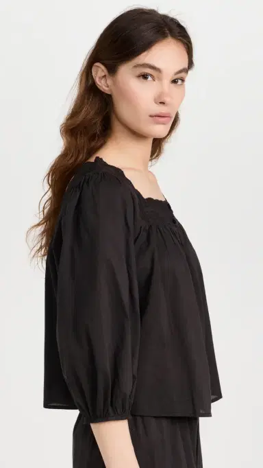 The Great. THE GREAT. The Eyelet Button Sleep Top Black 2 | Thumbnail 4