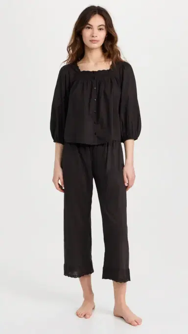 The Great. THE GREAT. The Eyelet Button Sleep Top Black 2 | Thumbnail 5