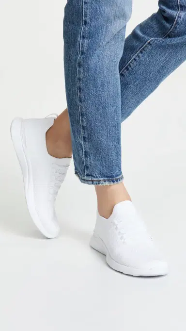 APL TechLoom Breeze Sneakers White | Thumbnail 3