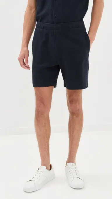 Vince Boucle Pull On Shorts 6 Coastal L | Thumbnail 2 Vince Boucle Pull On Shorts 6 Coastal L | Thumbnail 2