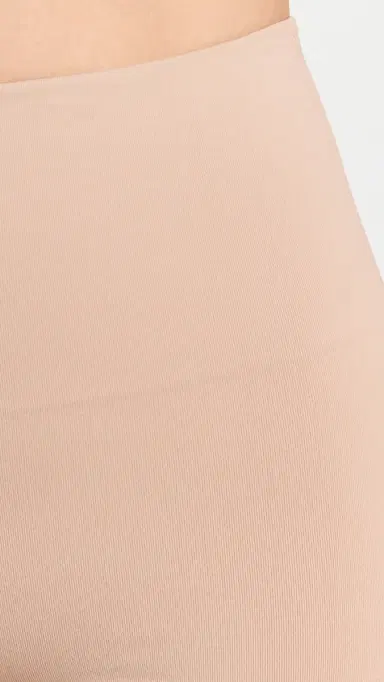 Spanx SPANXshape ExtraOrdinary Boyshort Toasted Oatmeal XL | Thumbnail 4