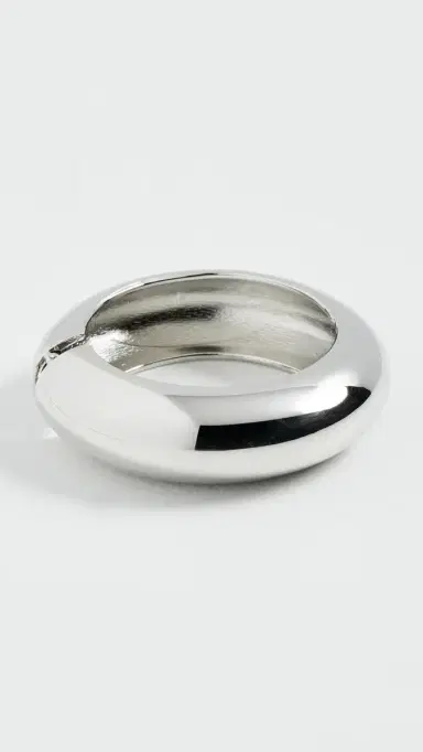SHASHI Ross Cuff Bracelet Silver One Size | Thumbnail 2 SHASHI Ross Cuff Bracelet Silver One Size | Thumbnail 2