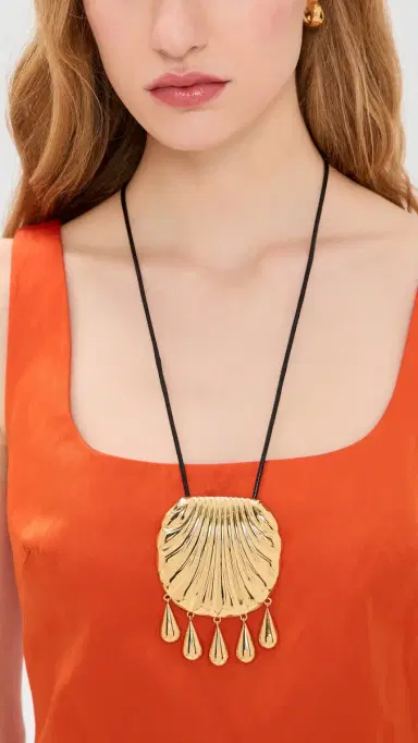 MAYAMAR Shell Pendant Necklace Gold One Size | Thumbnail 3