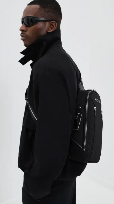 TUMI Torque Sling Bag | Thumbnail 4 TUMI Torque Sling Bag | Thumbnail 4