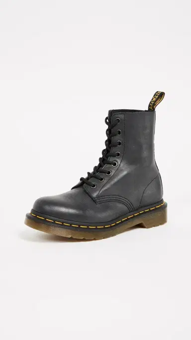 Dr. Martens 1460 Pascal Virginia 8 Eye Boots Black | Thumbnail 2