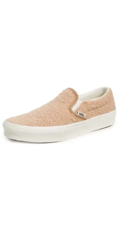Vans Classic Slip On Sneakers Sherpa Tan | Thumbnail 1