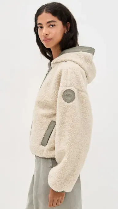 Canada Goose Alberni Reversible Bomber Jacket Tan/Smokey Sage | Thumbnail 5 Canada Goose Alberni Reversible Bomber Jacket Tan/Smokey Sage | Thumbnail 5