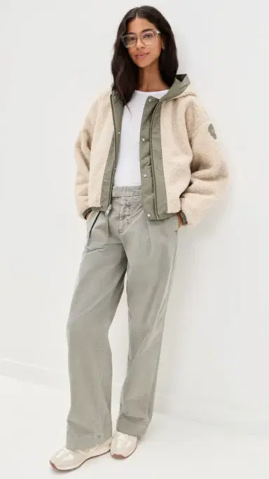 Canada Goose Alberni Reversible Bomber Jacket Tan/Smokey Sage | Thumbnail 6 Canada Goose Alberni Reversible Bomber Jacket Tan/Smokey Sage | Thumbnail 6