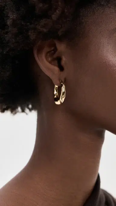 Madewell Hammered Puffy Huggie Hoop Earrings | Thumbnail 3