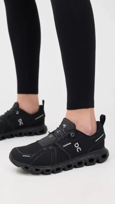 On Cloud 6 Sneakers Black/Black | Thumbnail 3