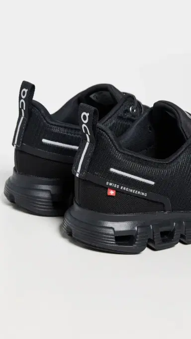 On Cloud 6 Sneakers Black/Black | Thumbnail 4