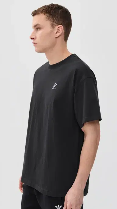 Adidas Trefoil Essentials Oversized Tee Black L | Thumbnail 4