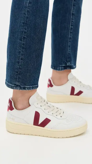 Veja V-90 Sneakers Extra White/Marsala | Thumbnail 3