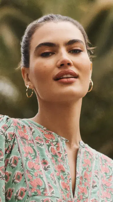 Shashi Timeless Hoops | Thumbnail 3 Shashi Timeless Hoops | Thumbnail 3