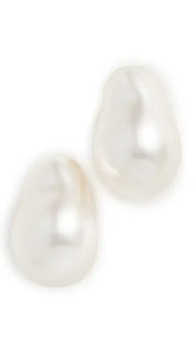 Lele Sadoughi Baroque Pearl Studs One Size | Thumbnail 5