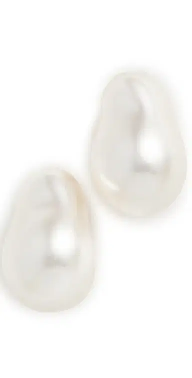 Lele Sadoughi Baroque Pearl Studs One Size | Thumbnail 1