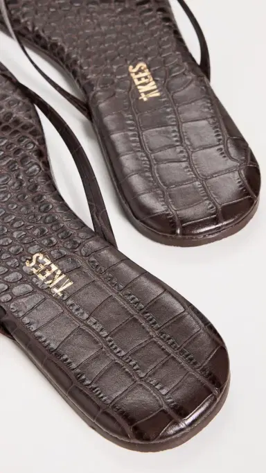 TKEES Square Toe Lily Flip Flops Carob Croc 8 | Thumbnail 4