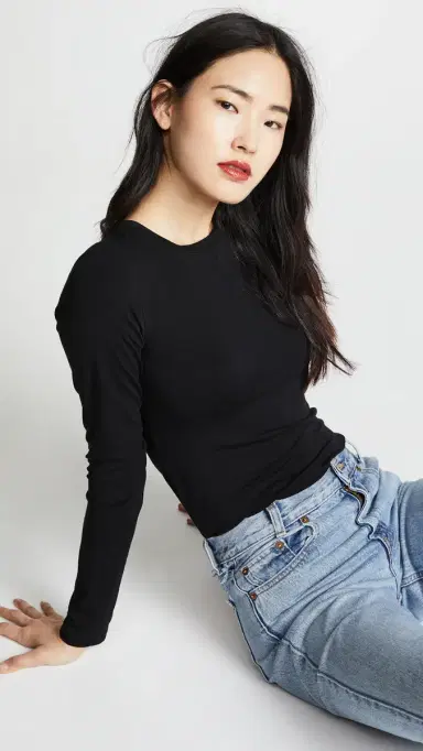 L'AGENCE Crew Neck Tess Shirt Black | Thumbnail 2