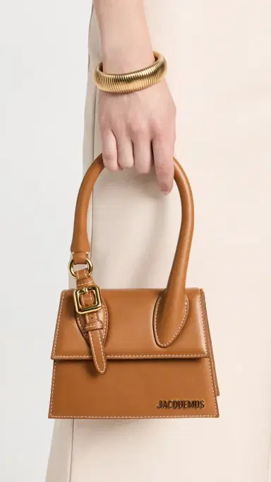 Jacquemus Le Chiquito Moyen Boucle Bag Light Brown 2 One Size | Thumbnail 3 Jacquemus Le Chiquito Moyen Boucle Bag Light Brown 2 One Size | Thumbnail 3