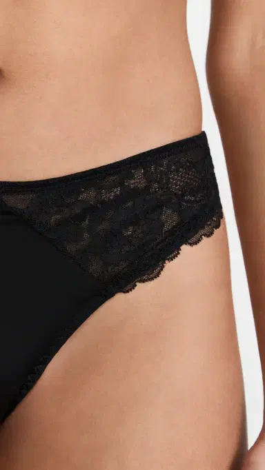 Skarlett Blue Minx Thong Black | Thumbnail 6