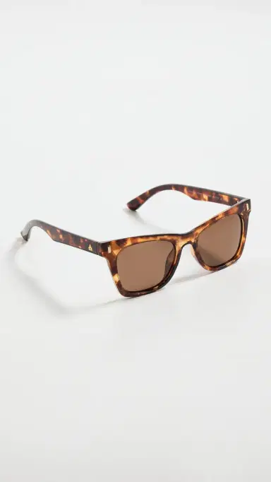 AIRE Bellatrix Sunglasses | Thumbnail 4