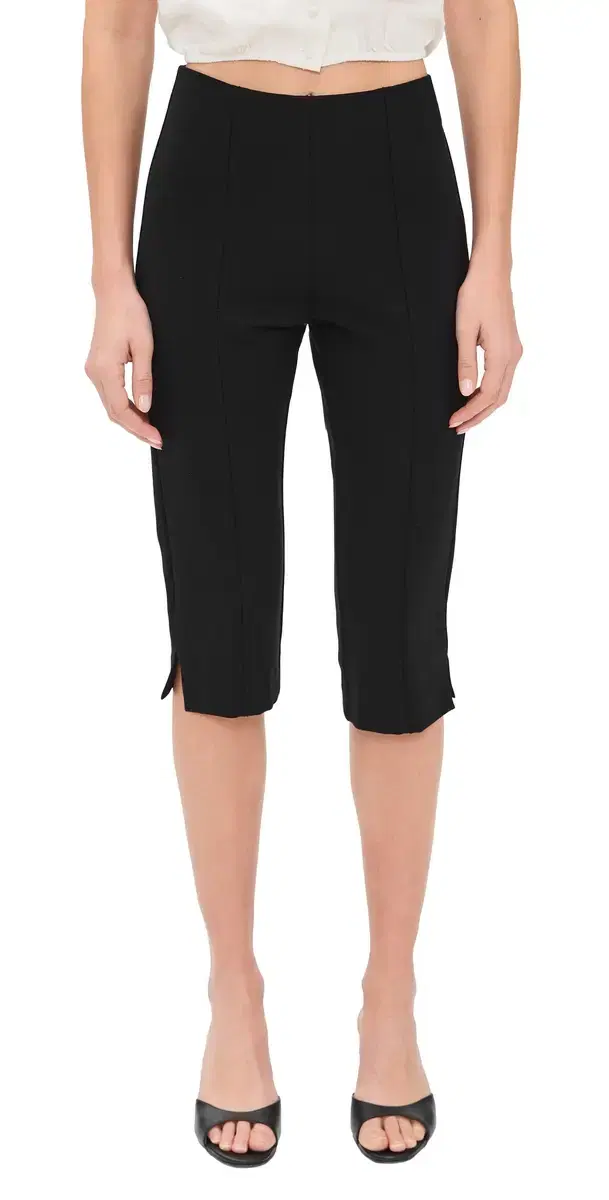 Soft Stretch Ponte Pull On Capris Black001
