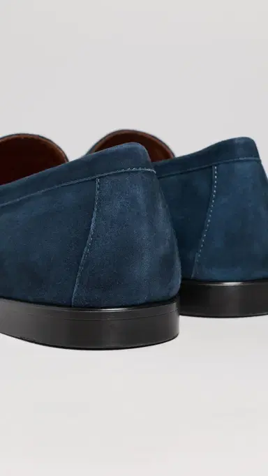 FERRAGAMO Tiberio Suede Loafers Navy Blue | Thumbnail 3