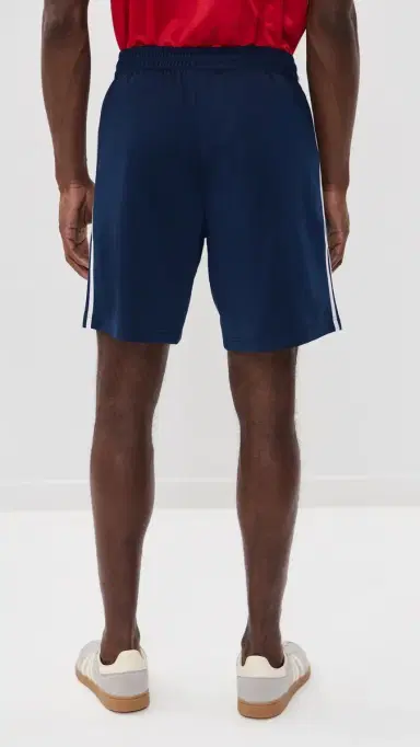 adidas Firebird Shorts 7.5 Night Indigo | Thumbnail 3 adidas Firebird Shorts 7.5 Night Indigo | Thumbnail 3