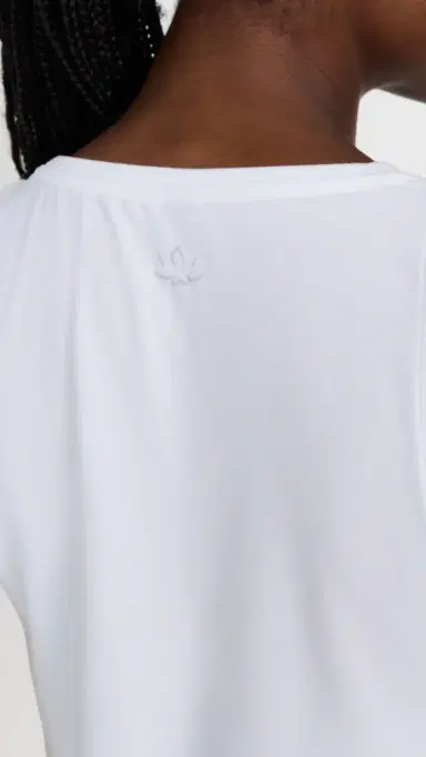 Beyond Yoga Featherweight Rebalance Tank Cloud White M | Thumbnail 6 Beyond Yoga Featherweight Rebalance Tank Cloud White M | Thumbnail 6