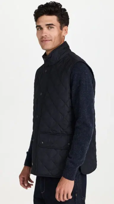 Barbour Lowerdale Quilted Vest Navy | Thumbnail 4 Barbour Lowerdale Quilted Vest Navy | Thumbnail 4