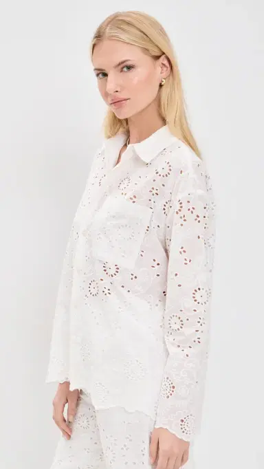 Splendid x @Cellajaneblog Eyelet Button Down White M | Thumbnail 4 Splendid x @Cellajaneblog Eyelet Button Down White M | Thumbnail 4