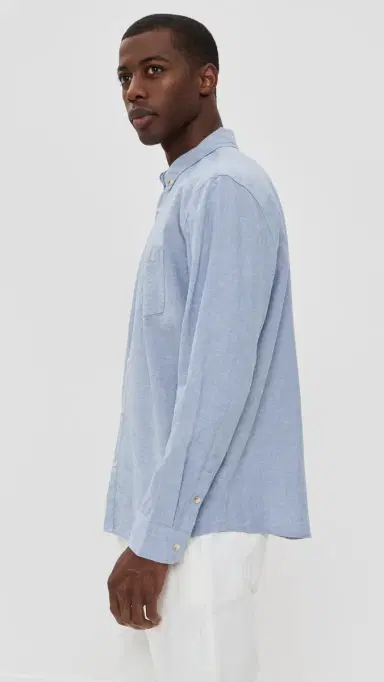 Marine Layer Better-Than-Linen Shirt Chambray | Thumbnail 4
