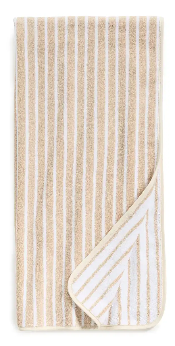 Weezie Patterned Signature Bath Towel Parker Sand One Size