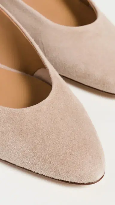 AEYDE Amelia Kid Suede Leather Sand Flats Sand | Thumbnail 6