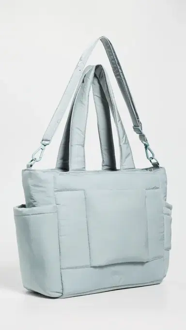 CALPAK Diaper Tote Bag with Laptop Sleeve Bluebell One Size | Thumbnail 4 CALPAK Diaper Tote Bag with Laptop Sleeve Bluebell One Size | Thumbnail 4