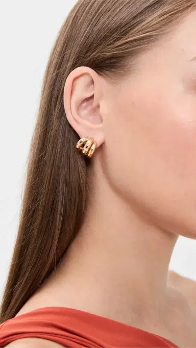 SHASHI Mariko Gold Earrings Gold One Size | Thumbnail 3
