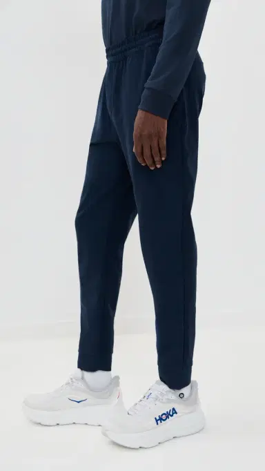 Beyond Yoga Spacedye Freefit Mens Zipper Pockets Joggers Nocturnal Navy | Thumbnail 4 Beyond Yoga Spacedye Freefit Mens Zipper Pockets Joggers Nocturnal Navy | Thumbnail 4