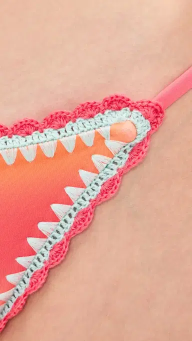 Beach Riot oleil Bikini Bottoms Guava Jelly Crochet | Thumbnail 5