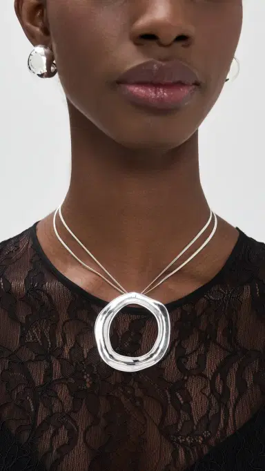Ettika Open Circle Necklace Silver One Size | Thumbnail 3