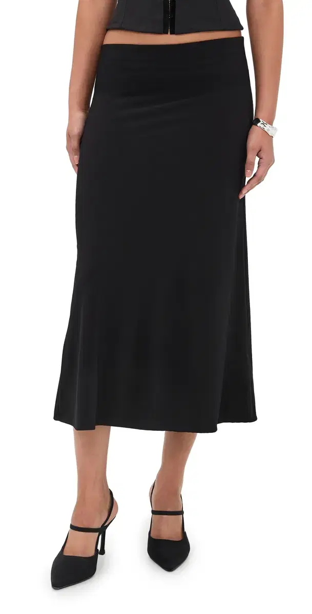 The Jessie lip kirt Black