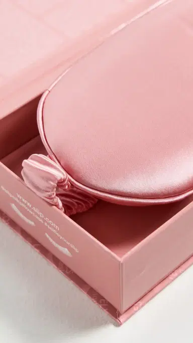 Slip Pure Silk Contour Sleep Mask Rose | Thumbnail 5 Slip Pure Silk Contour Sleep Mask Rose | Thumbnail 5
