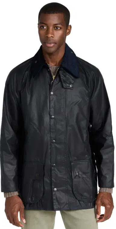Barbour Beaufort Wax Jacket Navy 40 | Thumbnail 1 Barbour Beaufort Wax Jacket Navy 40 | Thumbnail 1