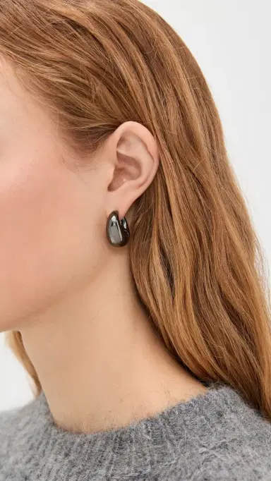 Jennifer Fisher Dylan Hinged Huggies Hematite One Size | Thumbnail 3