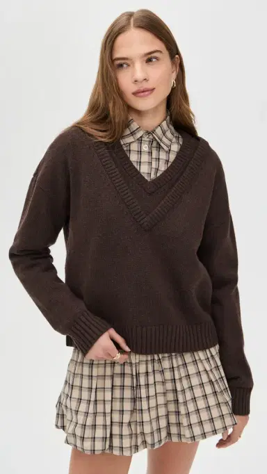 LE BOP Double V Neck Oversized Pullover Sweater Chocolate | Thumbnail 2 LE BOP Double V Neck Oversized Pullover Sweater Chocolate | Thumbnail 2