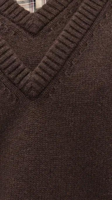 LE BOP Double V Neck Oversized Pullover Sweater Chocolate | Thumbnail 6 LE BOP Double V Neck Oversized Pullover Sweater Chocolate | Thumbnail 6