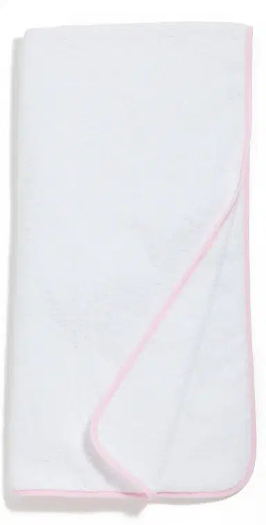Weezie Signature Bath Towel Ballet Pink on White One Size | Thumbnail 1